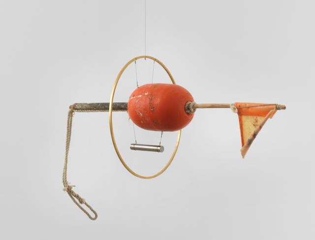Shore compass (21:00, red orange), 2018 - Photo: Jens Ziehe