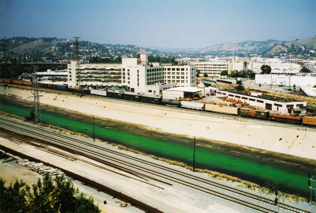 Green river, 1998 - Los Angeles – 1998 - Photo: Olafur Eliasson