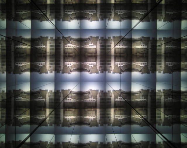 Kaleidoscope with camera obscura, 2006 - Gallery Koyanagi, Tokyo – 2006 - Photo: Studio Olafur Eliasson