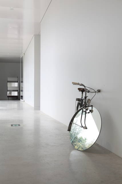 Kepler was right bike, 2009 - 21st Century Museum of Contemporary Art, Kanazawa, Japan – 2009 - Photo: Kioku Keizo / Courtesy of 21st Century Museum of Contemporary Art, Kanazawa