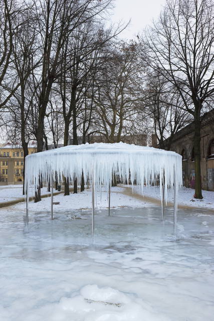 Ice pavilion, 1998 - Pfefferberg, Berlin – 1998 - Photo: Thilo Frank / Studio Olafur Eliasson