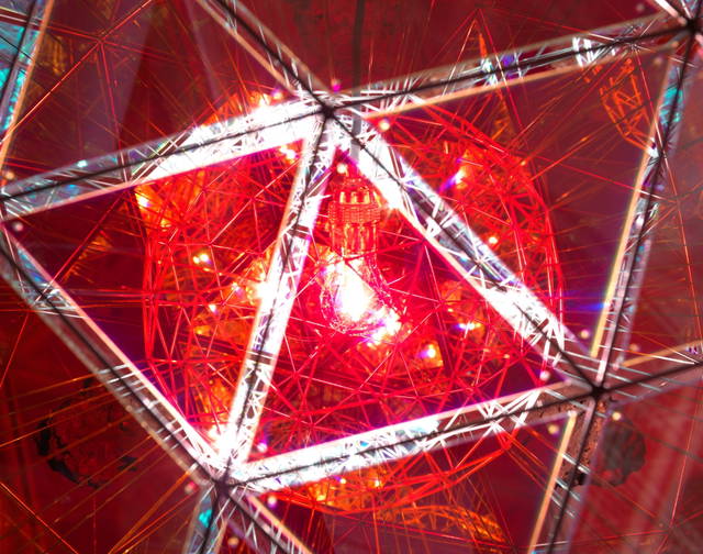 Common sense lamp, 2011 - Photo: Jens Ziehe