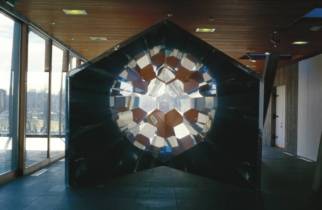 Your compound view, 1998 - Reykjavik Art Museum, Kjalvarsstadir – 1998 - Photo: Einar Falur Ingolfsson 