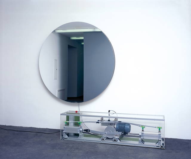 Convex / Concave - neugerriemschneider, Berlin – 1995/2000 - Photo: Jens Ziehe