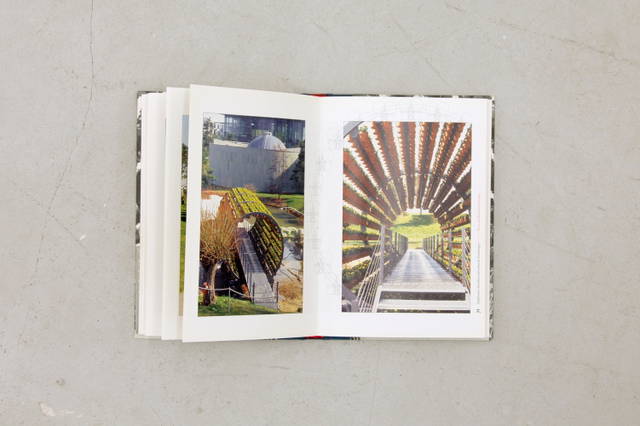 Spread from Olafur Eliasson: Dufttunnel, 2004 - Scent Tunnel, edited by Astrid Jentsch and Autostadt Wolfsburg, Ostfildern Ruit 2005