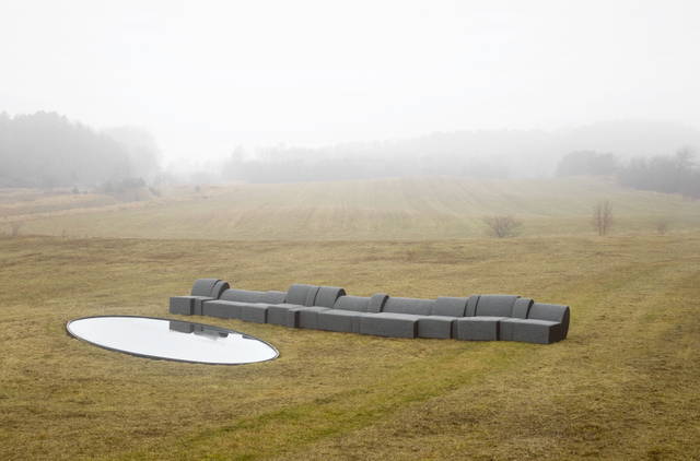 Fog couch, 2018 - Kvadrat, Ebeltoft, Denmark – 2017 - Photo:  Casper Sejersen