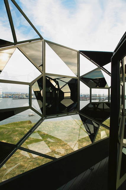 The blind pavilion, 2003 - Videy Island, Iceland – 2003 - Photo: Fridrik Orn 