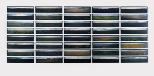 The horizon series, 2002 - neugerriemschneider, Berlin – 2002 - Photo: Jens Ziehe