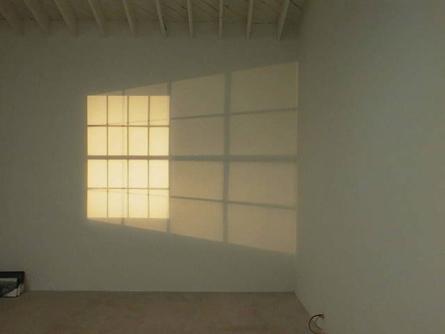 Double double hung window, 1999 - Marc Foxx Gallery, Los Angeles – 1999 - Photo: Unknown photographer