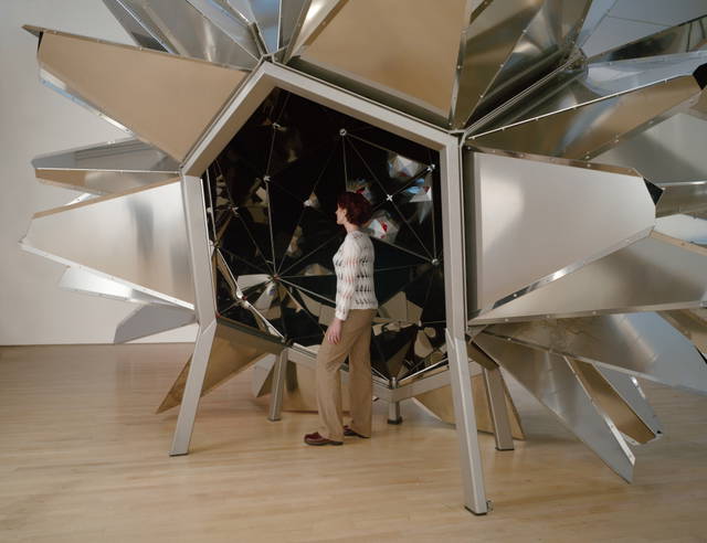 Multiple grotto, 2004 - San Francisco Museum of Modern Art – 2007 - Photo: Ben Blackwell / Courtesy of San Francisco Museum of Modern Art