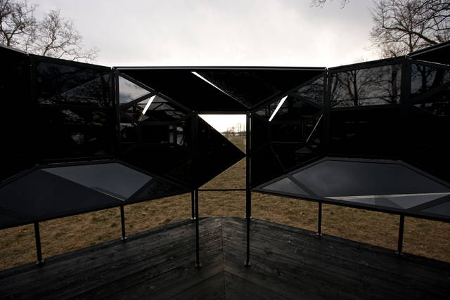 The blind pavilion, 2003 - Pfaueninsel, Berlin – 2003 - Photo: Thilo Frank / Studio Olafur Eliasson 