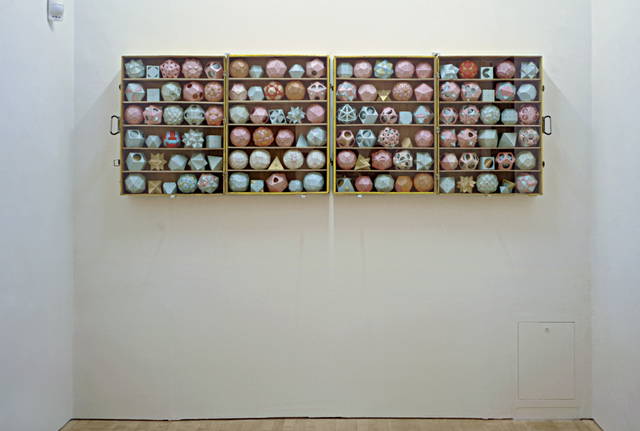 Yellow boxes, 1999, 1999 - Neue Galerie am Landesmuseum, Joanneum, Graz, Austria – 1999 - Photo: Koinegg