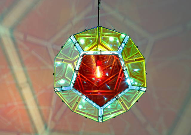 Dodecahedron lamp