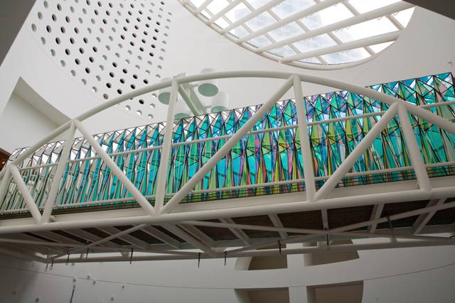 One-way colour tunnel - San Francisco Museum of Modern Art – 2007 - Photo: Ian Reeves / Courtesy of San Francisco Museum of Modern Art