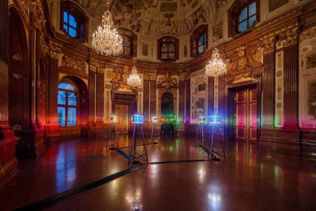 Five orientation lights, 1999 - The Winter Palace of Prince Eugene of Savoy, Vienna – 2015 - Photo: Anders Sune Berg