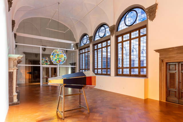 Colour spectrum kaleidoscope, 2003 - Fondazione Palazzo Strozzi, Florence – 2022 - Photo: Ela Bialkowska, OKNO Studio. Courtesy Fondazione Palazzo Strozzi, Florence