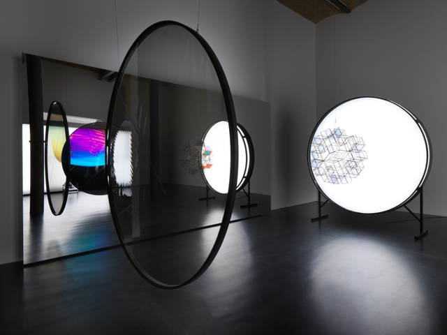 The lure of looking through a polarised window of opportunities, or seeing a surprise before it’s reduced, split, and then further reduced, 2025 - neugerriemschneider, Berlin – 2025 - Photo: Jens Ziehe