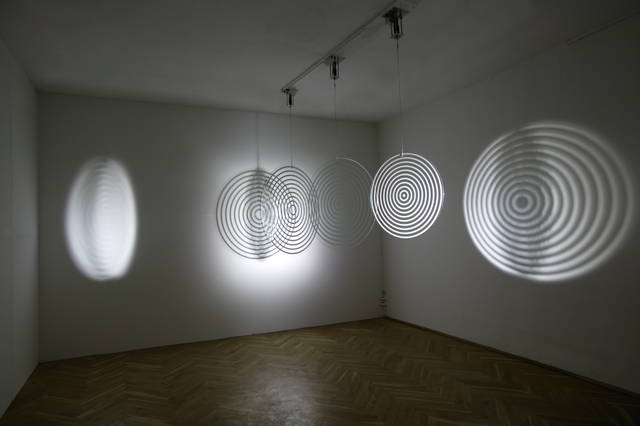 Triple ripple, 2004 - Städtische Galerie für Gegenwartskunst, Dresden, Germany – 2004 - Photo: David Brandt