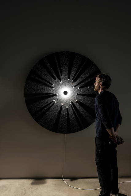 The authority of art (night), 2014 - Studio Olafur Eliasson, Berlin – 2014 - Photo: María del Pilar García Ayensa / Studio Olafur Eliasson