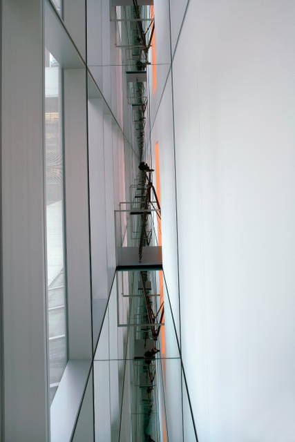 Space reversal, 2007 - Museum of Modern Art, New York – 2008 - Photo: Christopher Burke