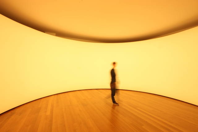 360° room for all colours, 2002 - The Museum of Modern Art, New York – 2002 - Photo: Studio Olafur Eliasson