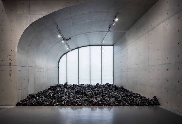 Your disappearing garden, 2011 - Long Museum, Shanghai – 2016 - Photo: Anders Sune Berg