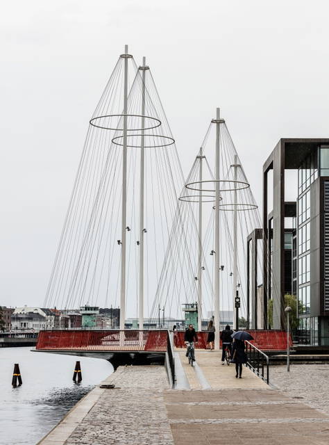 Cirkelbroen, 2015 - Christianshavn Canal, Copenhagen – 2015 - Photo: Anders Sune Berg