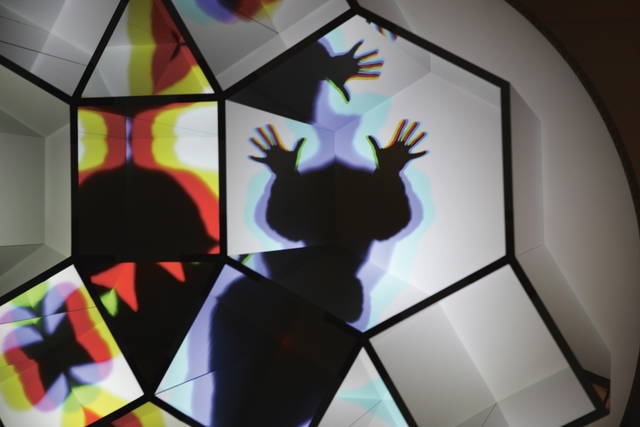 Colour shadow theatre, 2009 - 21st Century Museum of Contemporary Art, Kanazawa, Japan – 2009 - Photo: Studio Olafur Eliasson