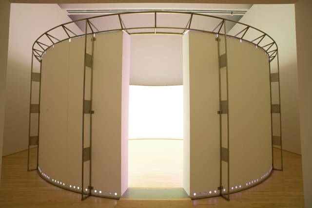 360° room for all colours - San Francisco Museum of Modern Art – 2007 - Photo: Ian Reeves / Courtesy of San Francisco Museum of Modern Art