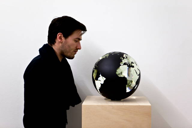 The reflected polar reversal, 2014 - Photo: María del Pilar García Ayensa / Studio Olafur Eliasson