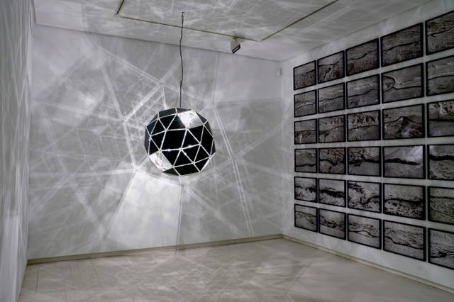 Installation view - Galería Elvira González, Madrid – 2010 - Photo: Victor Munoz