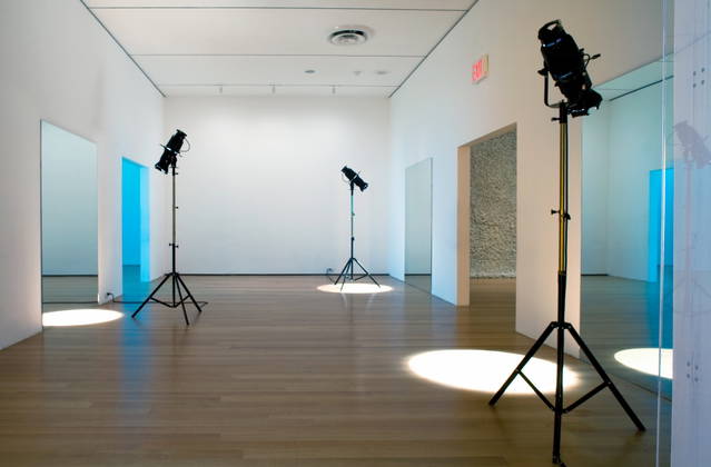 Mirror door (visitor), 2008 - The Museum of Modern Art, New York – 2008 - Photo: Christopher Burke