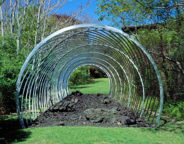 Spiral tunnel, 2001 - Private collection, Long Island, New York – 2001