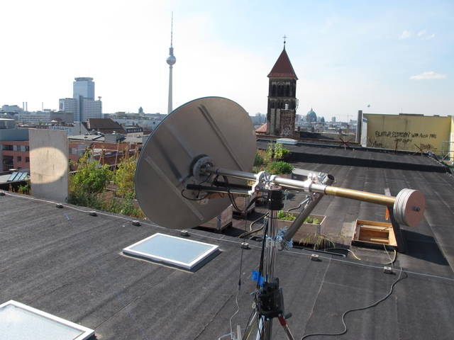 Test build-up of World illuminator, 2014 - Studio Olafur Eliasson, Berlin – 2013 - Photo: Studio Olafur Eliasson