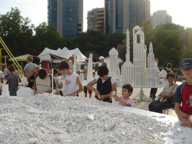 The collectivity project, 2005 - 3rd Tirana Biennale, Albania – 2005 - Photo: Olafur Eliasson