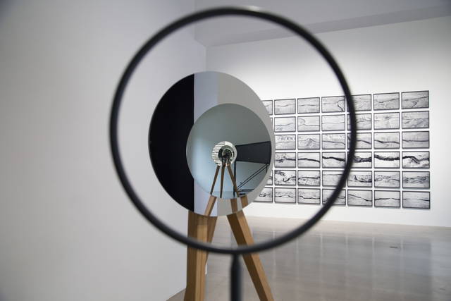 Self-loop, 2015 - Mirrored Gardens, Hualong Agriculture Grand View Garden, Panyu, Guangzhou, China – 2015 - Photo: Luo Xianglin, Chen Shengming