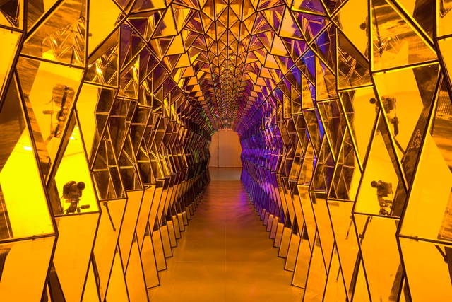One-way colour tunnel, 2007 - Dallas Museum of Art – 2007