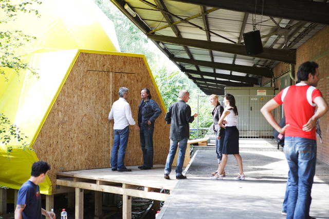 Life in Space 1 - Studio Olafur Eliasson, Berlin – 2006 - Photo: Studio Olafur Eliasson