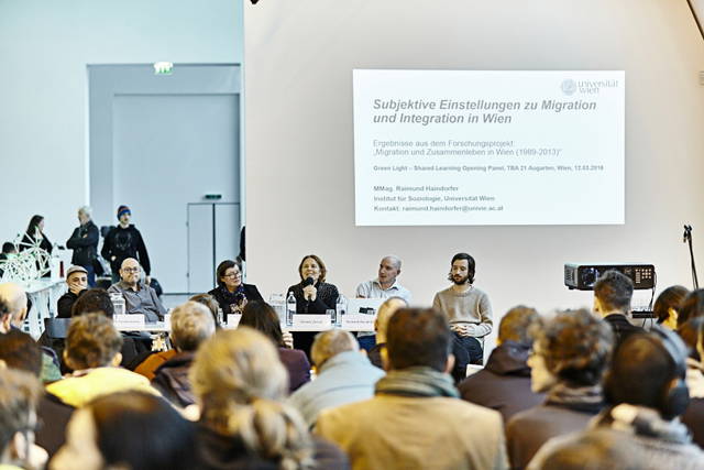 Green light, 2016 – An artistic workshop Co-produced by Thyssen-Bornemisza Art Contemporary - TBA21-Augarten, Vienna – 2016 - Photo: Sandro E.E. Zanzinger