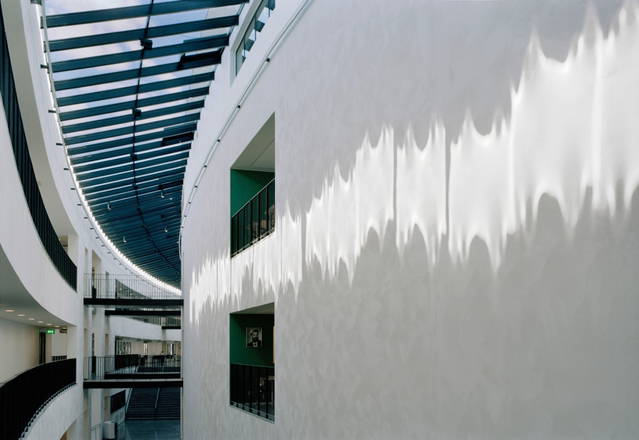 Sun reflector
