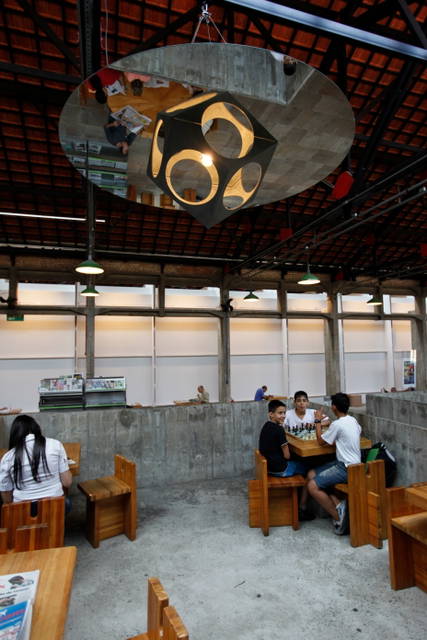 Hemisferio compartilhado 2 (Shared hemisphere 2) - SESC Belenzinho, São Paulo, Brazil – 2011 - Photo: Olafur Eliasson