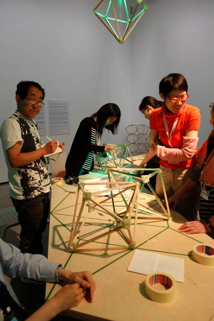Green light, 2016 – An artistic workshop Co-produced by Thyssen-Bornemisza Art Contemporary. Hosted by Yokohama Triennale  - Yokohama Triennale, Japan – 2017 - Photo: Brita Jaichner