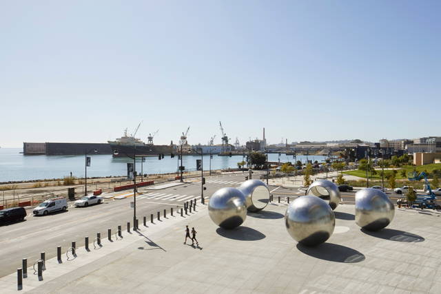Seeing spheres, 2019 - Chase Center, San Francisco – 2019 - Photo: Matthew Millman