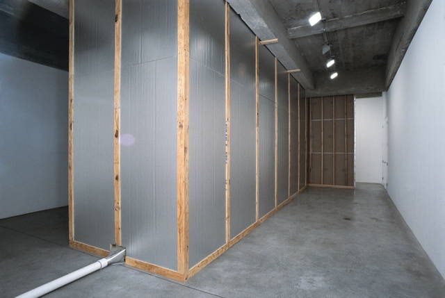 Your now is my surroundings, 2000 - Bonakdar Jancou Gallery, New York – 2000 - Photo: Oren Slor