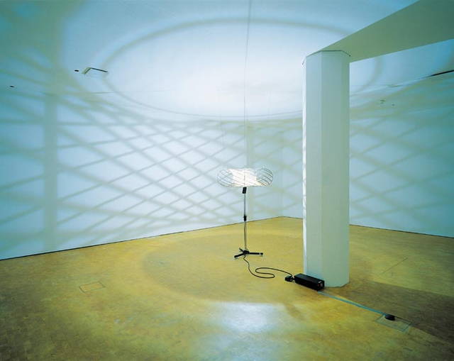 Doughnut projection, 2000 - Zentrum für internationale Lichtkunst Unna, Germany – 2000 - Photo: Franz Wamhof