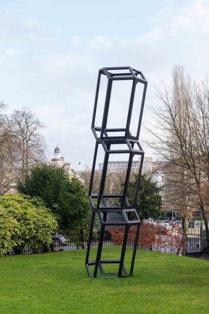 Crystal growth 3, 2011 - Marie-Christine Gennart, Brussels – 2011 - Photo: Philippe De Gobert