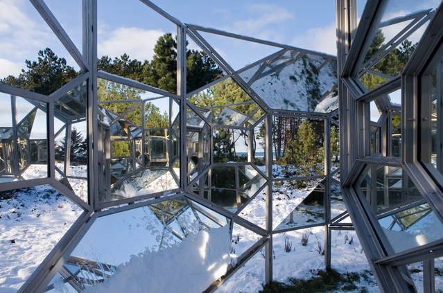 Your invisible house, 2005 - Private collection, Denmark – 2005 - Photo: Jakob Hunosøe