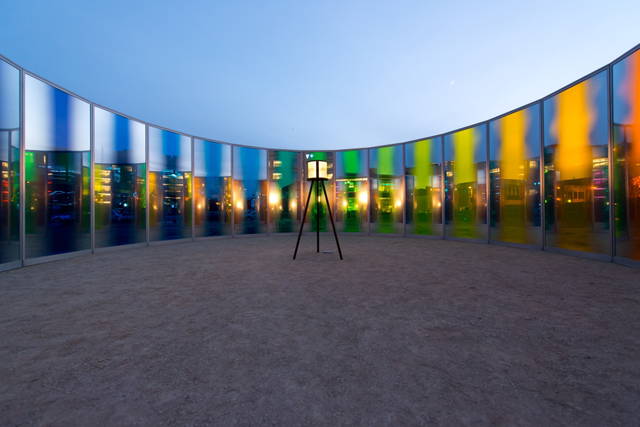 Panoramic awareness pavilion, 2013 - Des Moines Art Center, John and Mary Pappajohn Sculpture Park, Iowa – 2013 - Photo: Rich Sanders