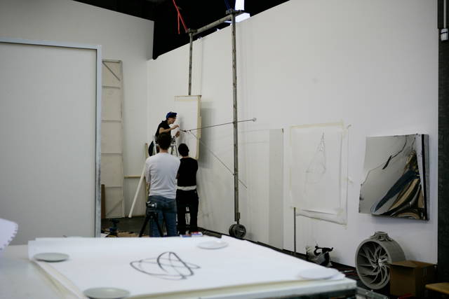 Monoaxial Berlin pendulum drawings in progress - Studio Olafur Eliasson, Berlin – 2007 - Photo: Studio Olafur Eliasson