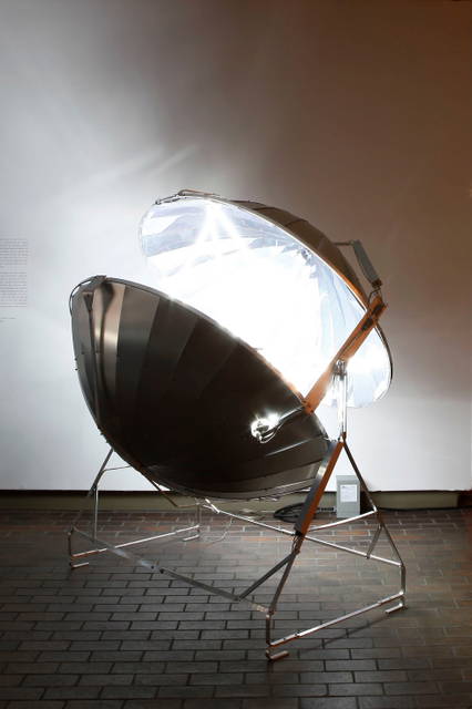 Forever lamp, 2011 - Harvard University Graduate School of Design, Cambridge, Massachusetts – 2011 - Photo: Studio Olafur Eliasson